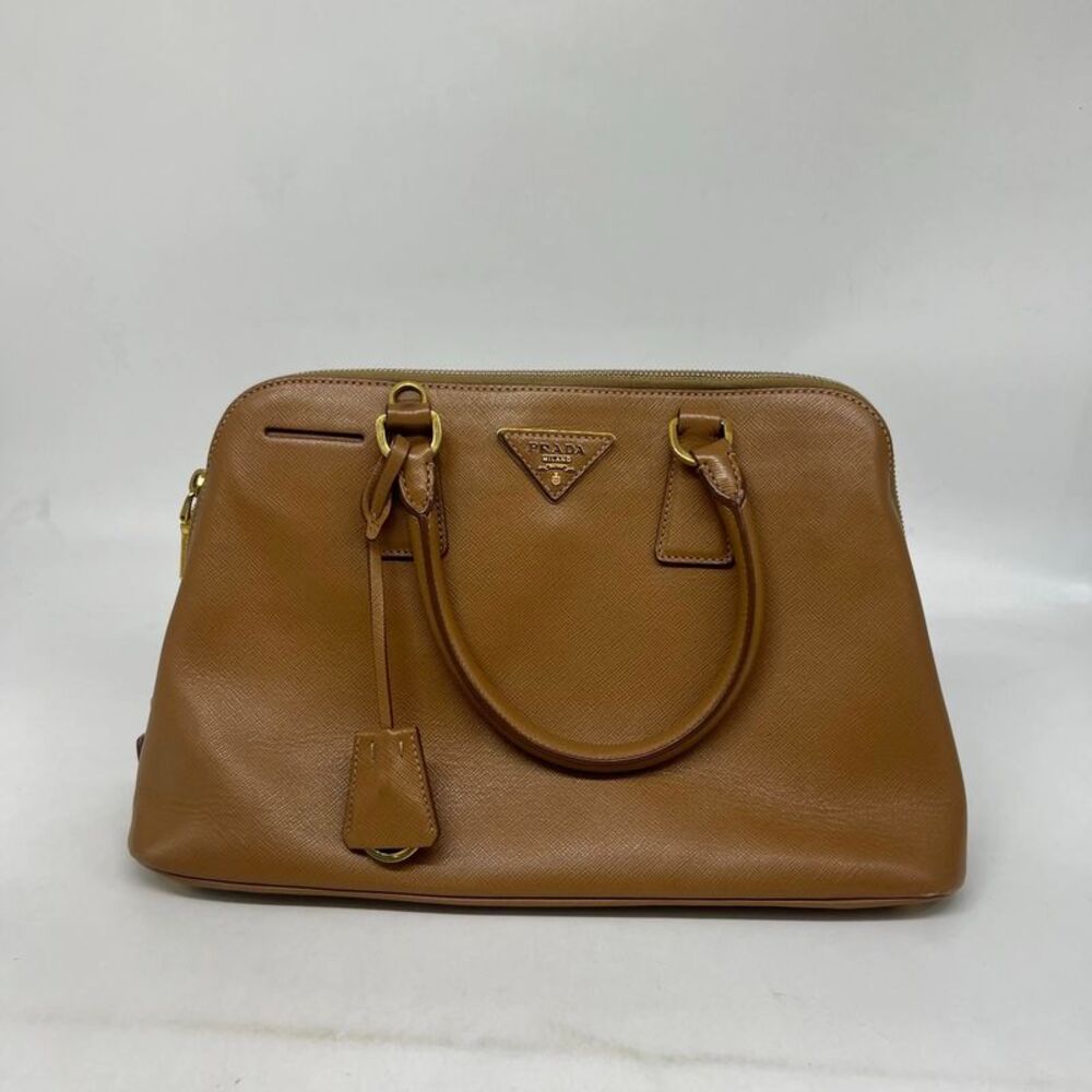 Prada Women Pre-Loved Bag Very Good Condition - Picture 2 of 9